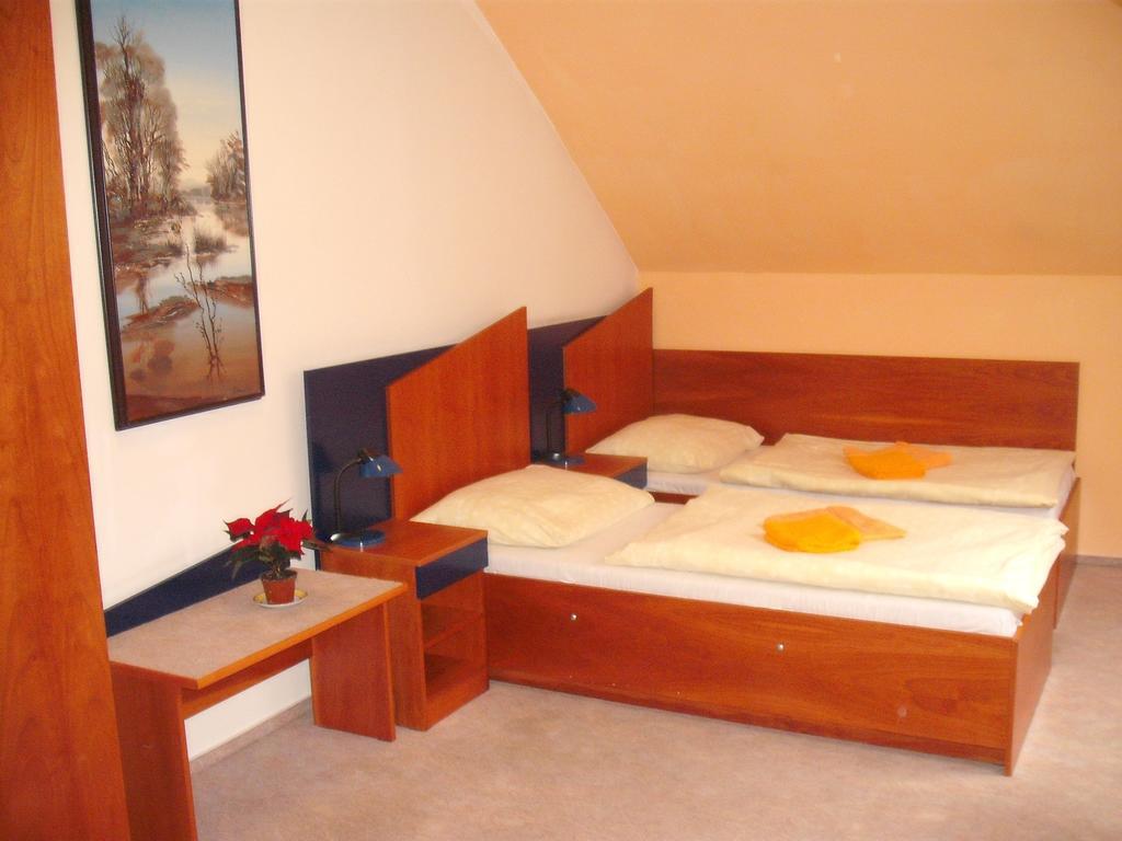 Hotel Forman Mladá Boleslav Oda fotoğraf