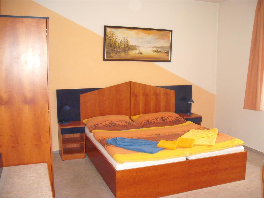 Hotel Forman Mladá Boleslav Oda fotoğraf